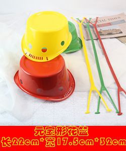 Qingming artificial flower plastic hand-held flower baskets, flower POTS, garden decoration, rattan woven flower vases, sacrificial garden plastic flower baskets, flower POTS, handicrafts, gifts, plastic handicrafts pic 2