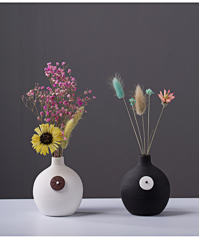 2026 Modern and simple ceramic vase, creative threaded Pothos hydroponic flower vase, Nordic home dried flower arrangement decorative item pic 10