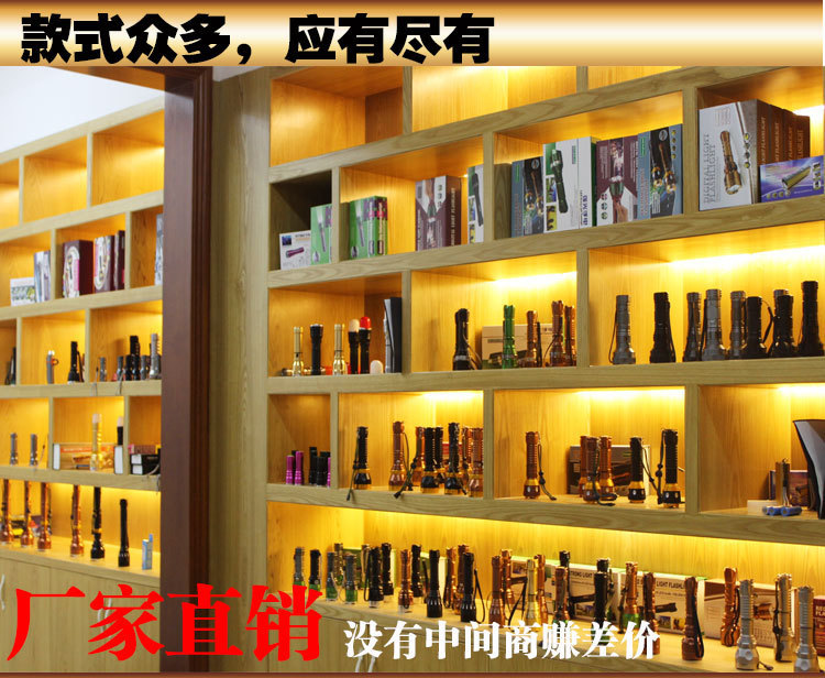 厂家批发热强光潜水手电筒户外LED潜水灯促销礼品防雨水照明电筒手握式爆款详情1