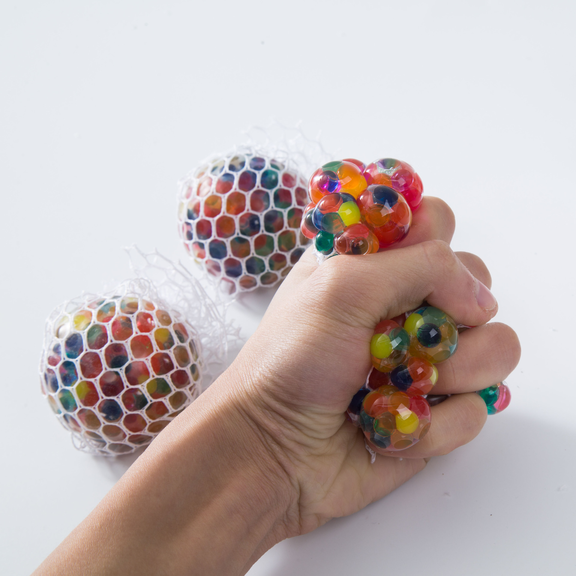 Niños creativo nuevo extraño enganchado juguetes 5cm extrusión descarga bola de uva día de los inocentes juguetes enteros pic 5