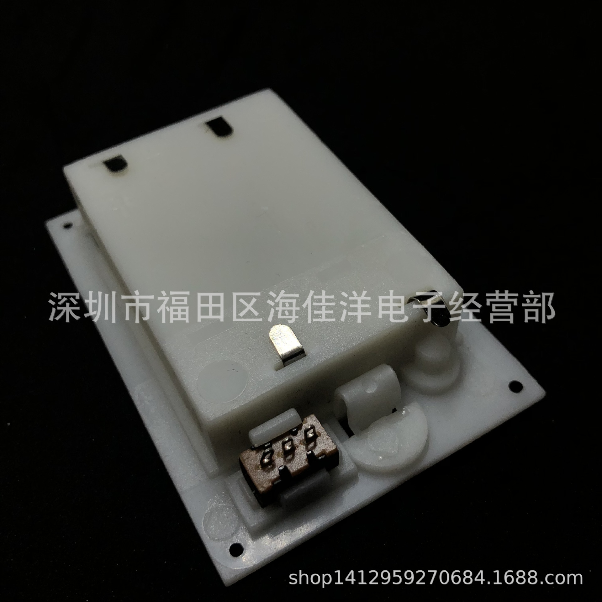No. 7 3-cell flip cover battery box, No. 7 3-cell snap-on cover battery seat AAA*3 flip cover 4.5V with switch embedded pic 4