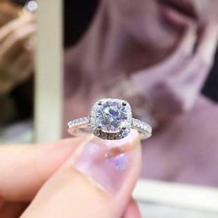 经典六爪戒指女一克拉锆石开口指环送女友礼物时尚结婚仿真钻戒详情5