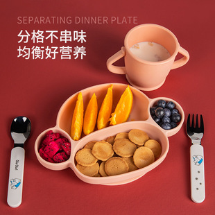 儿童卡通小熊婴儿辅食碗吸盘分格餐盘铂金硅胶喂养餐具热销跨境推荐详情4