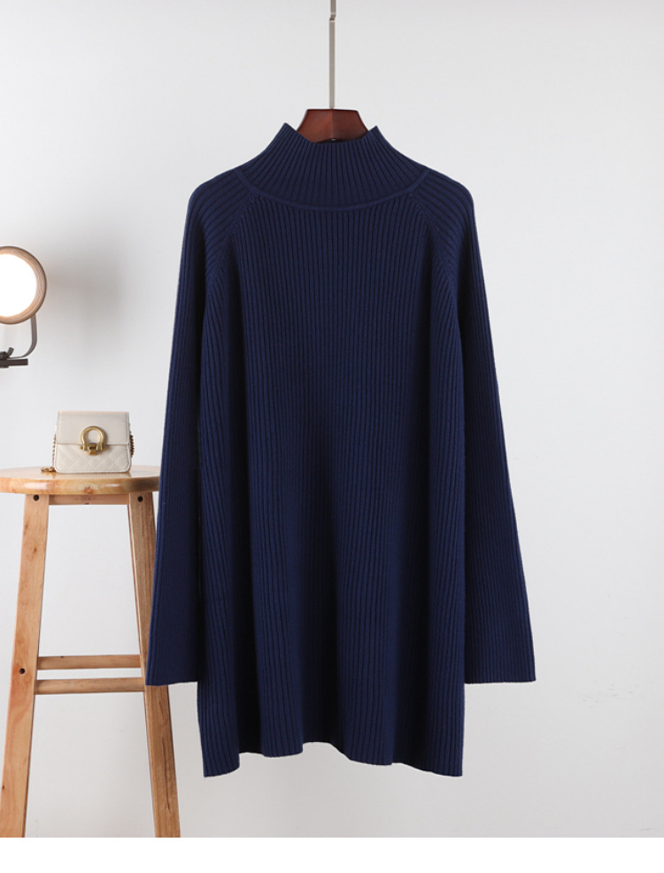 This mid-length sweater is a loose and simple Korean style pullover for women in autumn and winter. Pair it with a thick and warm base knitted sweater for a trendy top pic 11