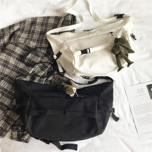 The new, trendy and fashionable single-shoulder crossbody bag with diamond-patterned embroidery thread for women in 2021, the popular dumpling bag pic 12