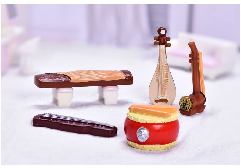 Micro-landscape resin ornaments, simulating Musical Instruments such as pianos and guitars, creative miniature desktop ornaments pic 40