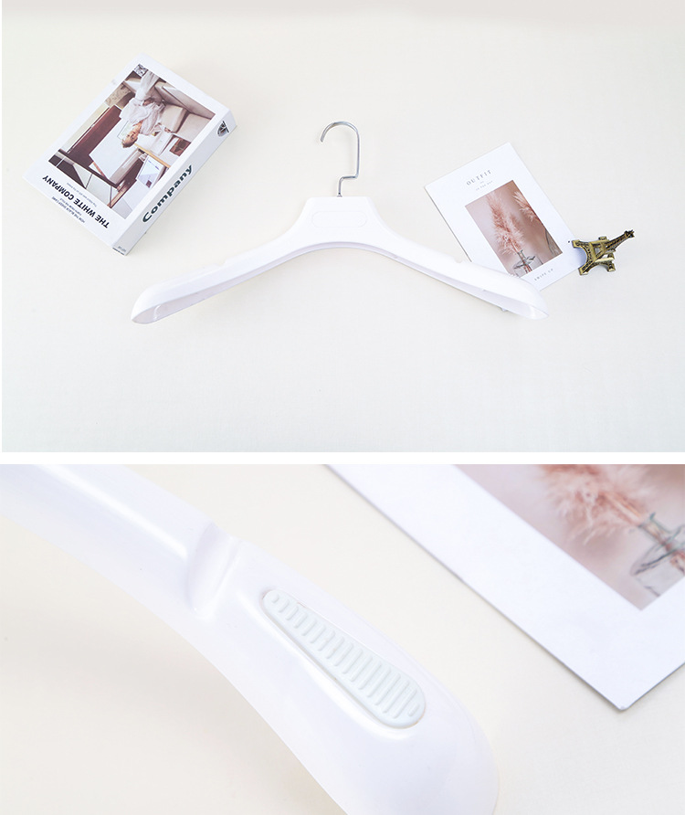 多功能折叠塑料衣架衣服架子简约实用家庭晾晒衣架 耐用塑料衣架折叠式衣服挂架衣架子衣柜衣物整理用品详情9