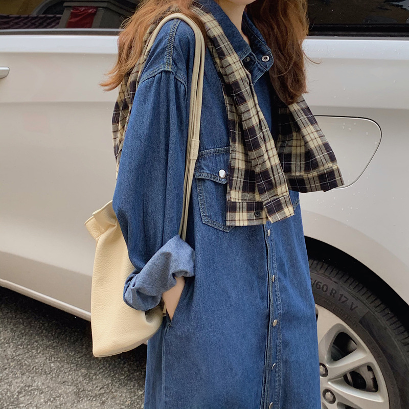 Real photos of homemade long-sleeved denim dress with a design sense, a Korean version slimming dress for women in stock pic 3