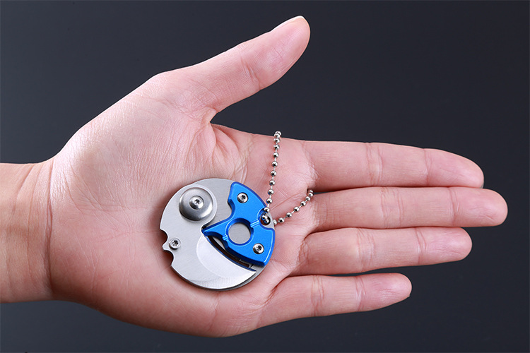 Mini outdoor folding knife, coin knife, multi-functional portable keychain knife, stainless steel fruit knife, folding knife, lightweight and practical, easy to carry with safety protection pic 5