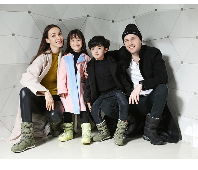 分销跨境魔术贴亲子儿童雪地靴防水防滑冬季中筒加绒加厚儿童冬鞋详情18