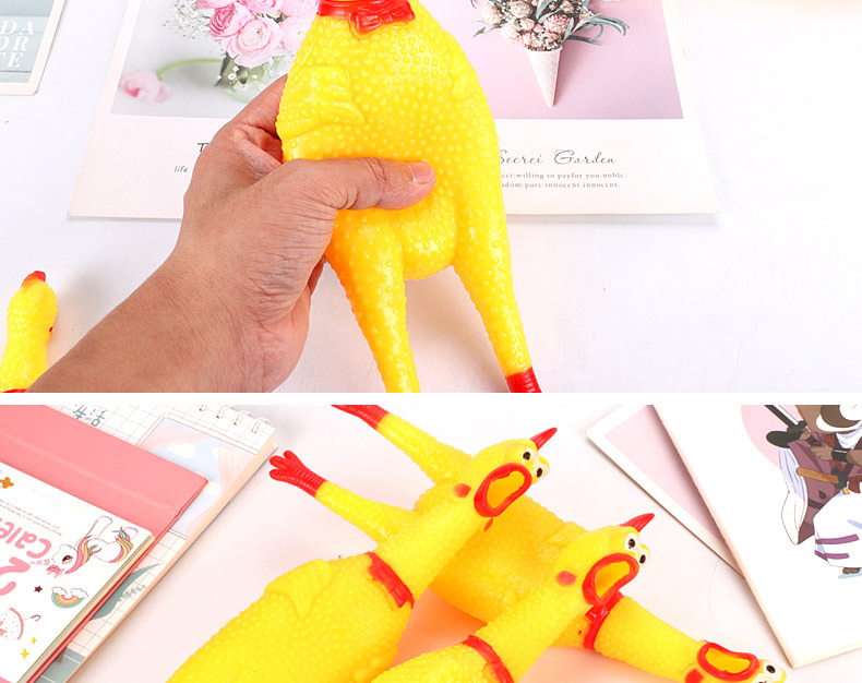 Medium-sized screaming chickens, strange screaming chickens, screaming chickens, desperate fighting chickens, making sounds, and dog toys are selling well at street stalls pic 9