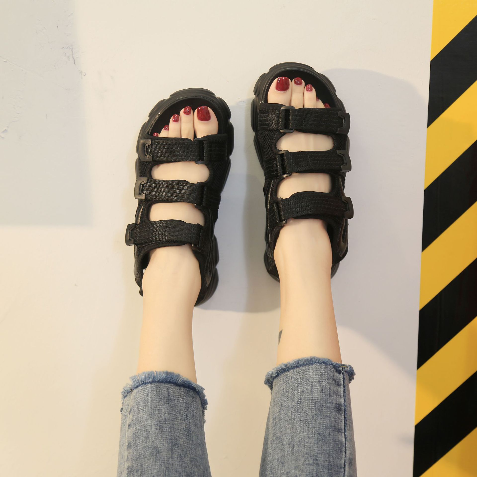 跨镜凉鞋女2025夏季新款韩版学生耐地磨轻便厚底魔术贴松糕鞋批详情76