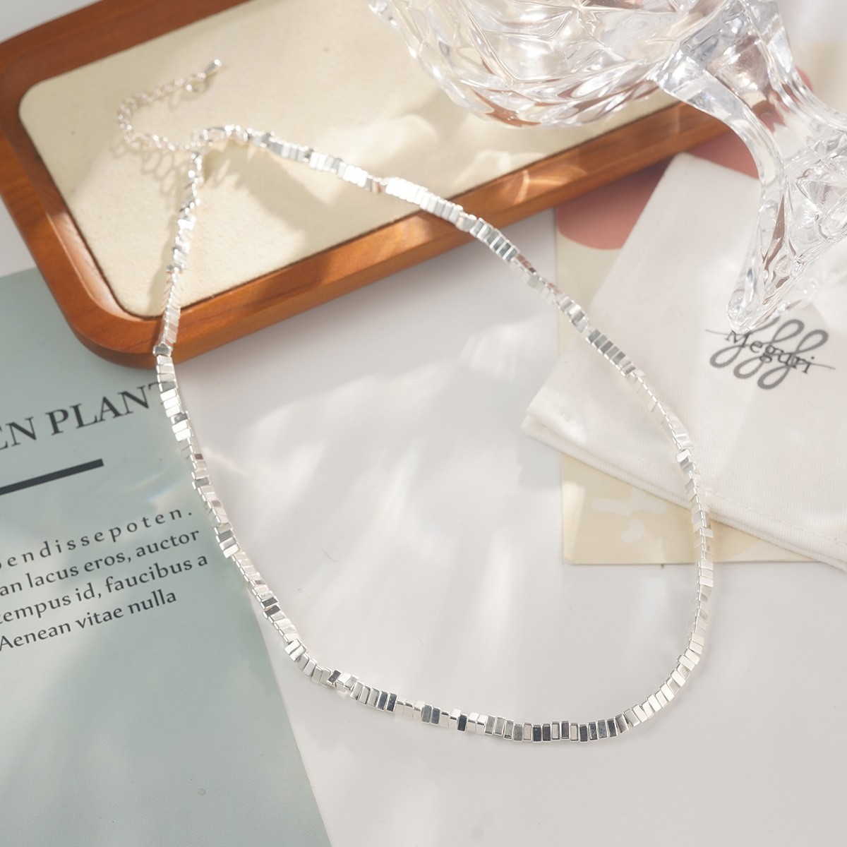 Summer fresh and delicate silver necklace, summer niche and versatile high-end collarbone chain, simple and individual beaded wholesale pic 27