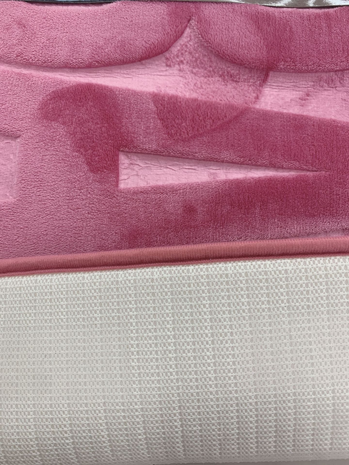 Factory direct sales and wholesale of flannel BATH home bathroom and living room anti-slip, water-absorbing and water-draining fabric. Skin-friendly and comfortable pic 1