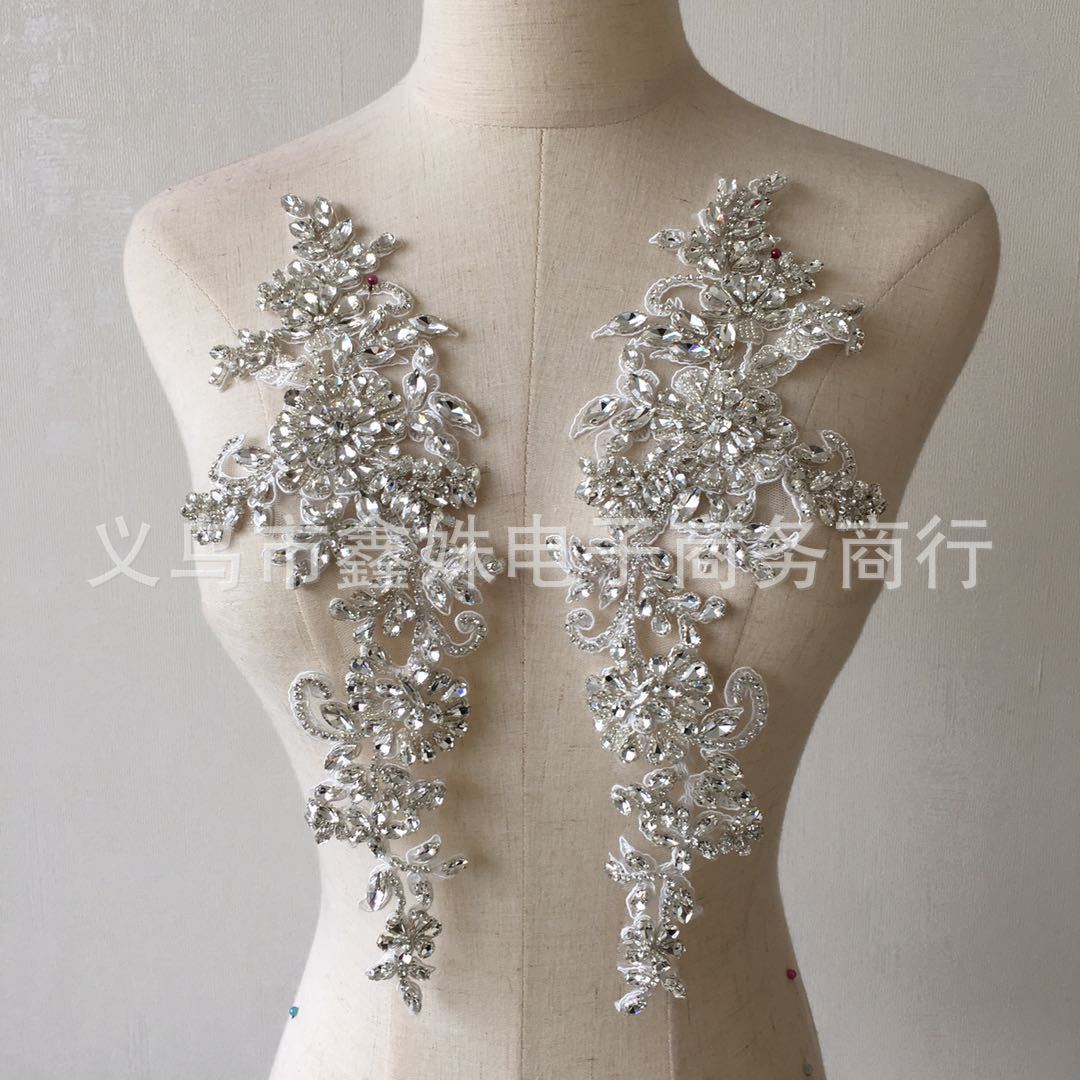 精品手工钉珠蕾丝花朵 白色玻璃布贴童装演出舞蹈花边详情2