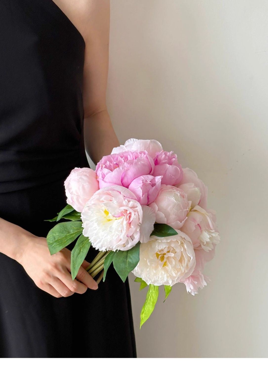 New blue and white porcelain ceramic vases, new Chinese-style ornaments, living room flower arrangements, entrance hall decorations, ancient-style simulated peonies pic 15