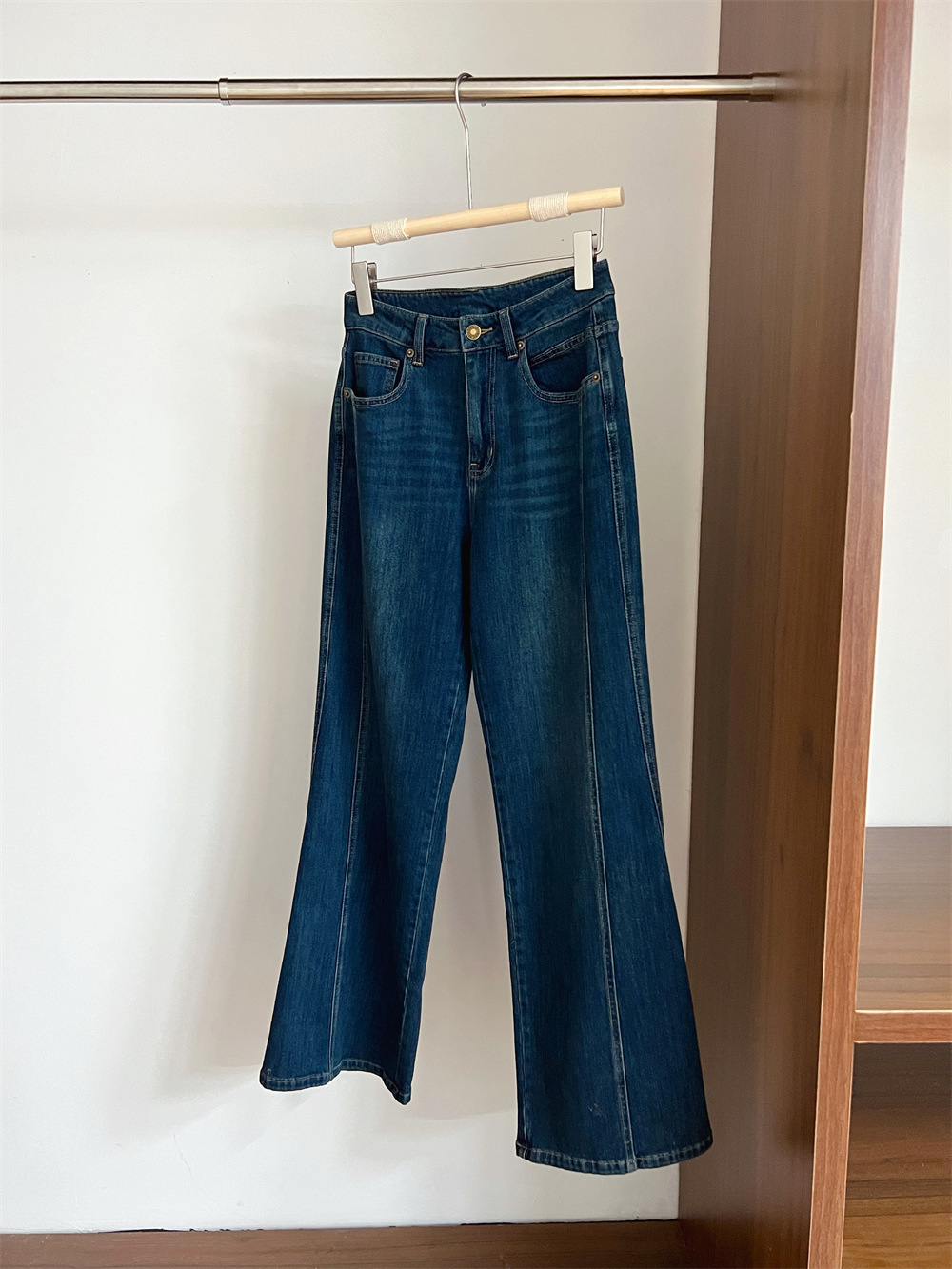 复古时髦高腰斜裁宽松显瘦百搭弹力直筒宽松微喇叭牛仔裤G031612详情12