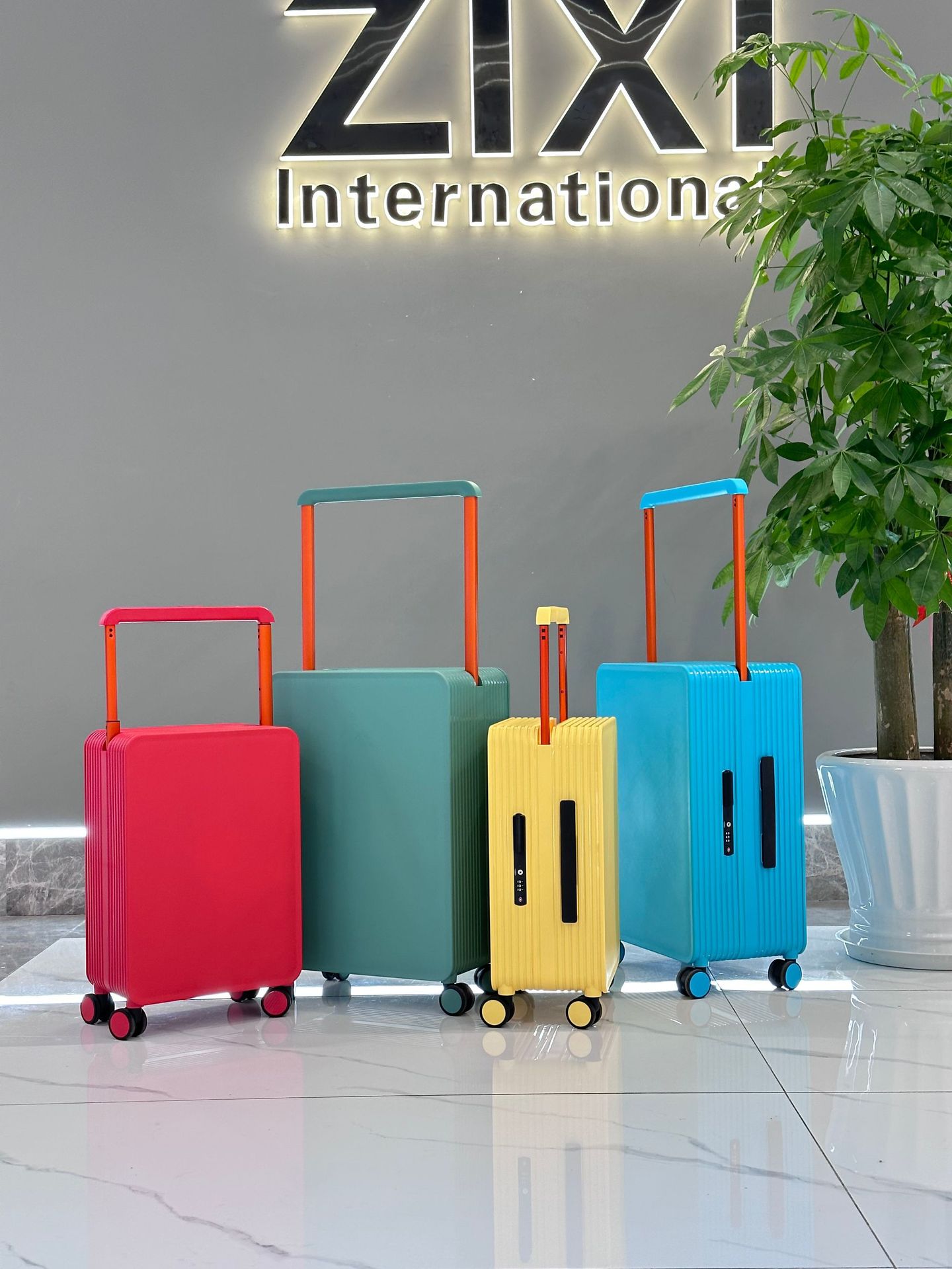 1001宽拉杆行李箱女拉杆箱男旅行箱托运箱20寸24寸登机箱托运箱详情1