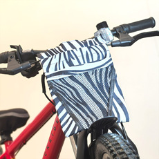 母婴批发新品儿童餐椅包宝宝外出吃饭便携餐椅多功能大容量餐椅袋详情18