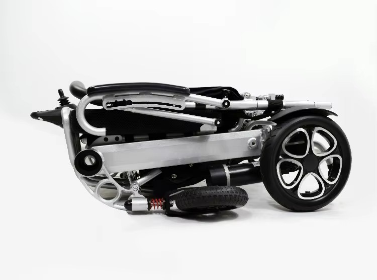 Cross-border exclusive electric wheelchairs, fully automatic portable foldable wheelchairs, mobility scooters for the elderly with disabilities, and pushers pic 11