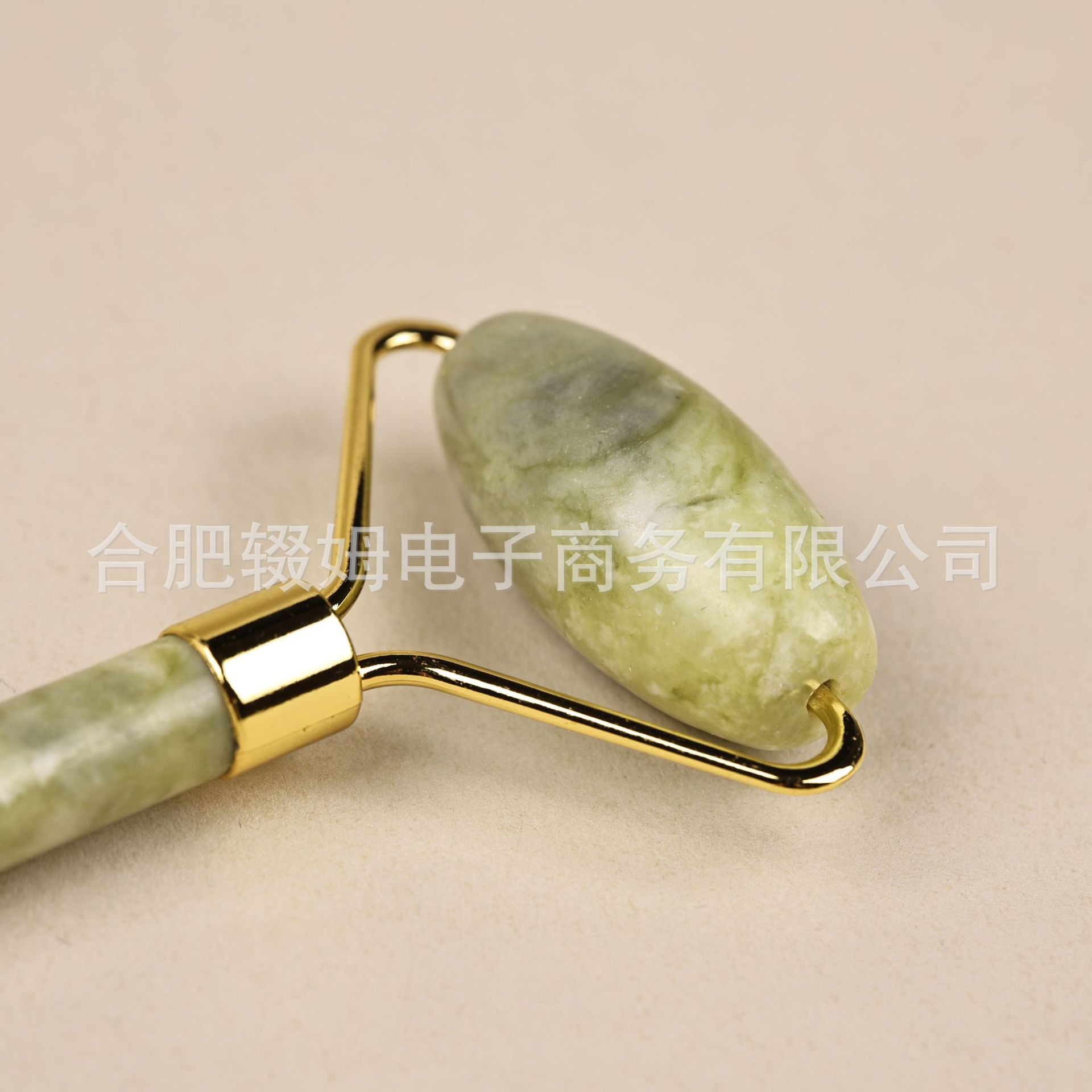 玉石滚轮按摩器脸部按摩仪天然岫玉绿凤玉美容器刮痧经络按摩工具详情8