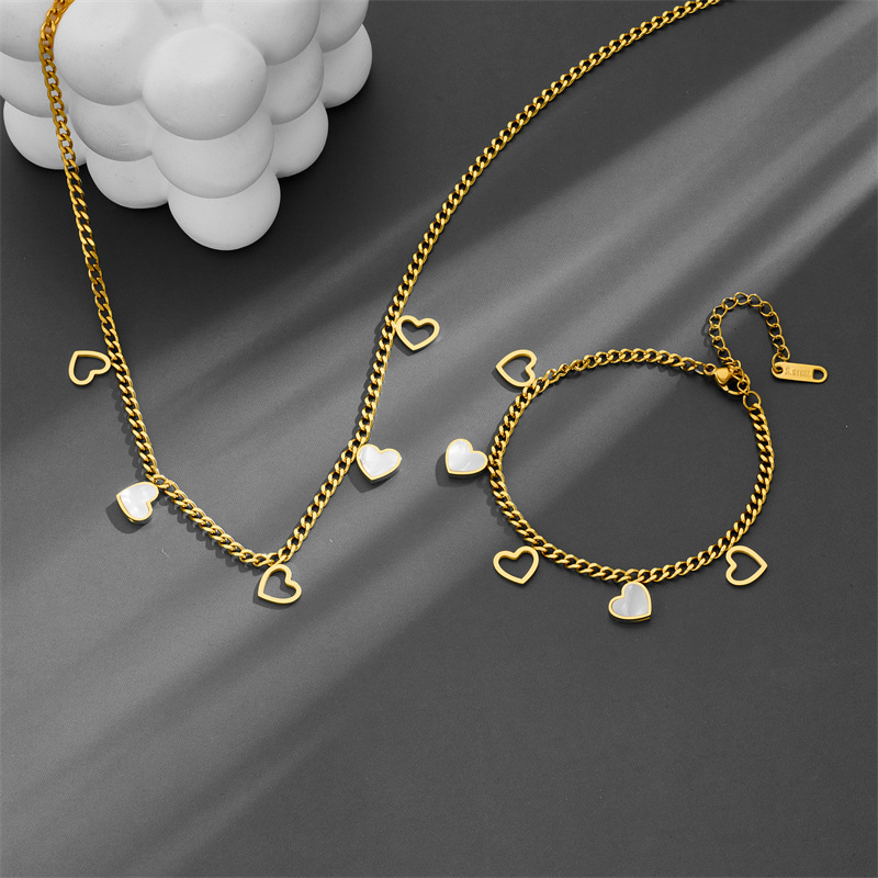 跨境热销不锈钢星星蝴蝶四叶草爱心项链手链套装  钛钢不掉色18k首饰套装详情2