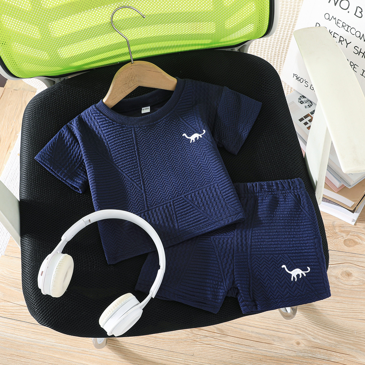 A simple and comfortable embroidered T-shirt and shorts set with horse racing patterns for boys aged 0-3 years old, a new summer sports outfit pic 34