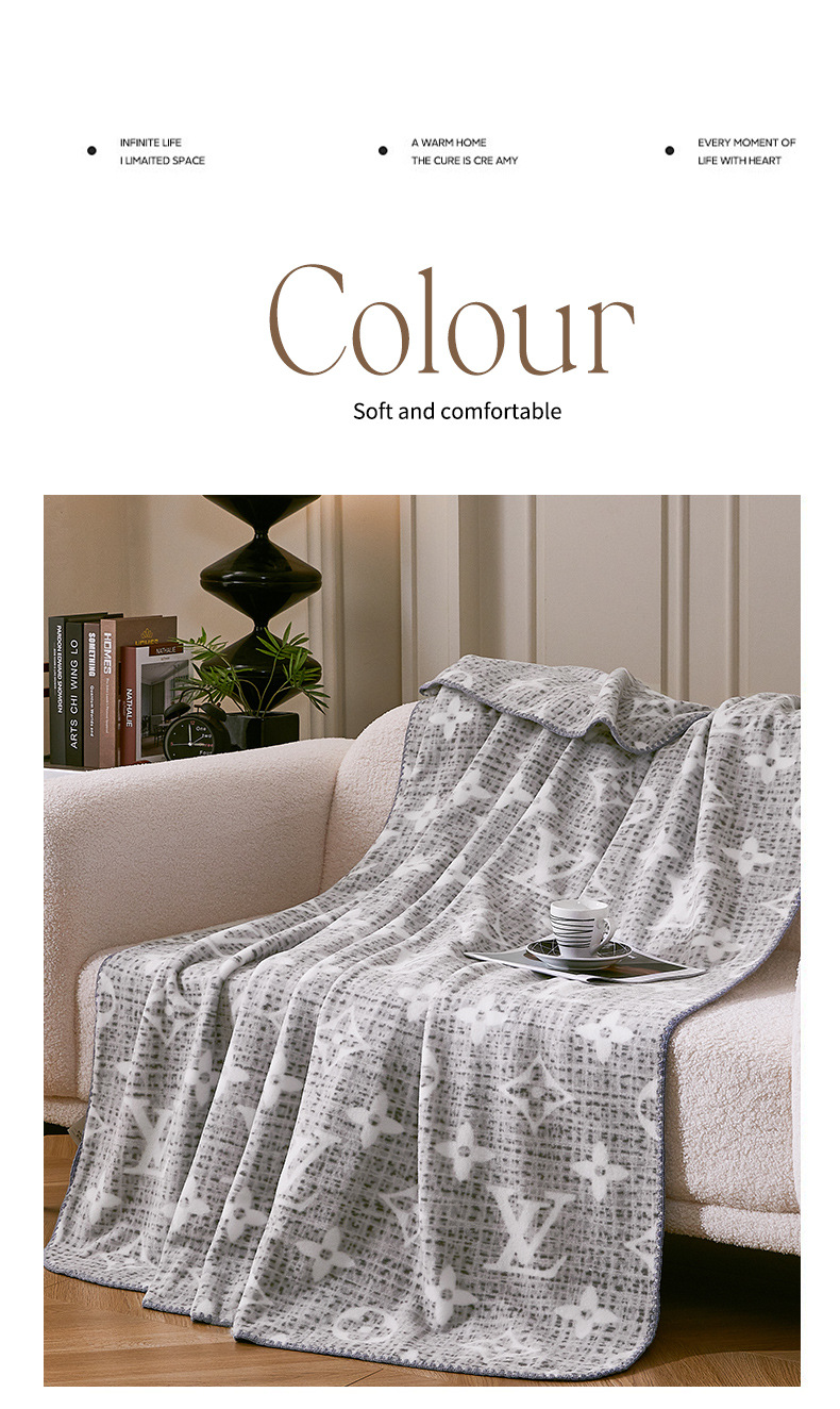 The new wool fleece is soft and comfortable. It features a simple design and is available in various specifications for office naps and car multi-functional blankets pic 12