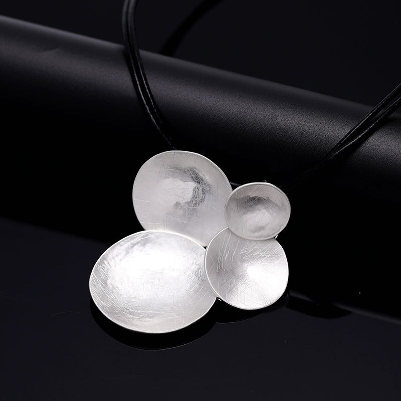 亚马逊新款金属项链时尚流行女士首饰欧美夸张吊坠高级感项链批发详情10