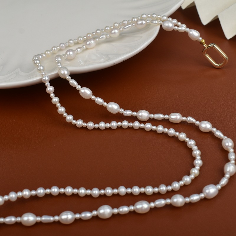 Layered natural freshwater pearl necklace for women, 2025 new style collarbone chain, high-end, light luxury and niche sweater chain accessory pic 5