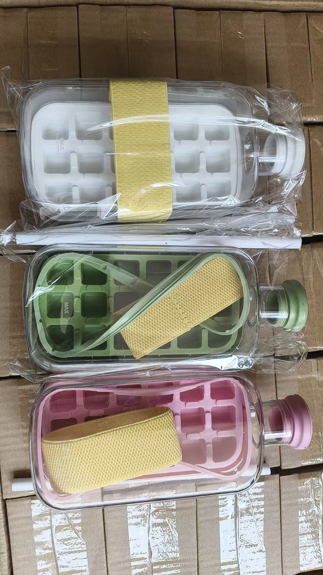 Cross-border ice cube tray water bottle two-in-one press water filling ice bucket, ice box, ice maker, high appearance level portable ice cube mold pic 3