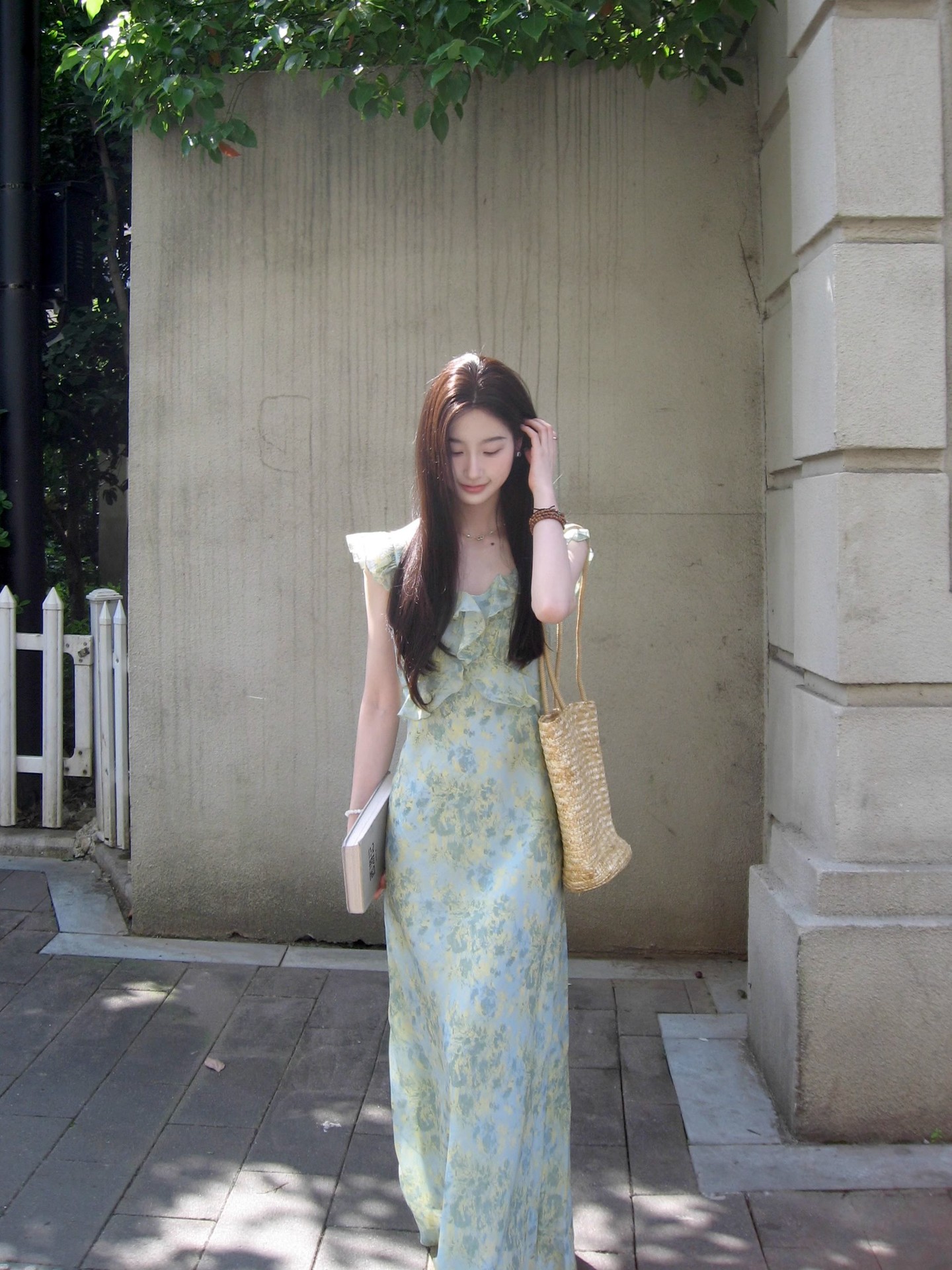 甜美小飞袖碎花裙温柔风连衣裙女夏季小众气质修身荷叶边a字长裙详情7