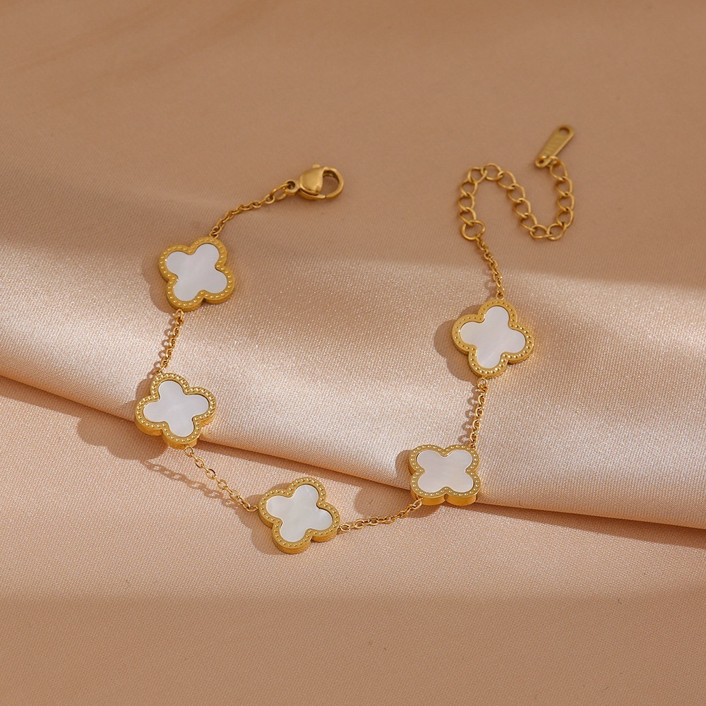 不掉色五朵四叶草钛钢手链镀18K金色时尚经典气质韩版小众批发详情4