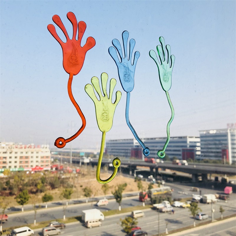 Creative sticky palms, nostalgic toys and prizes for 80s and 90s kids, flexible wall-climbing to vent creativity and play tricks on little hands pic 7
