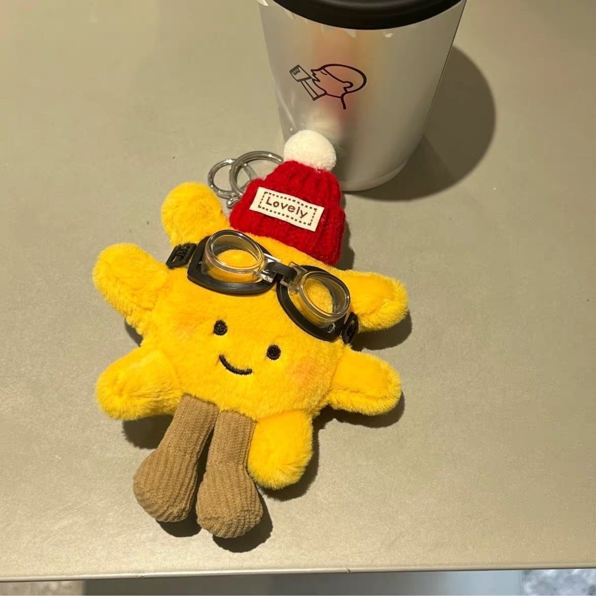 Super cute sunflower schoolbag pendants, plush dolls, toy pendants, couple car keychains, student gifts pic 3