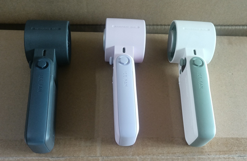 2025冰敷手持风扇办公户外便携式usb数显制冷高速暴力涡轮小风扇详情5