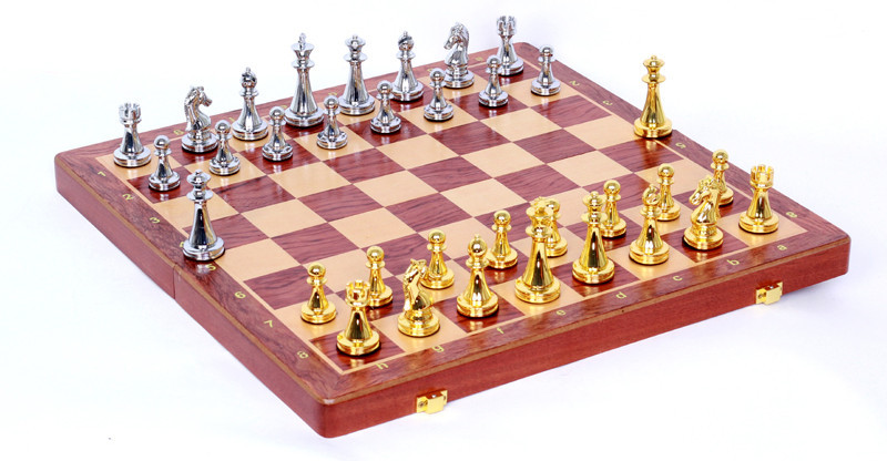 国际象棋金属锌合金玩具折叠棋盘+2个备用棋子手提便携棋具礼盒详情7