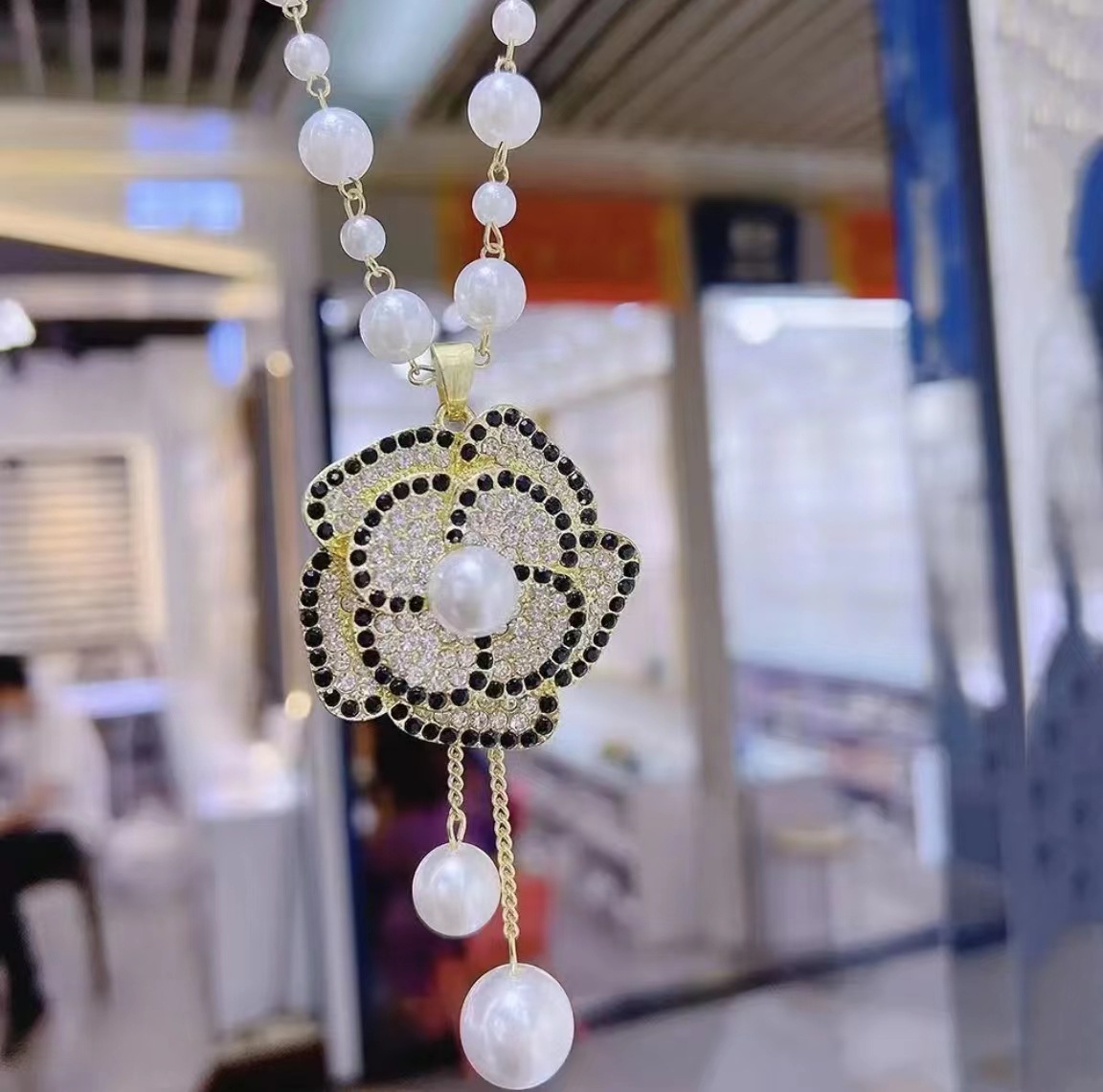 轻奢合金小香风珍珠项链长毛衣链女高级感时尚百搭装饰品配饰挂件详情11