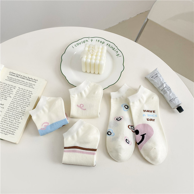袜子女 夏季薄款女船袜ins潮日系卡通可爱笑脸字母女短袜现货批发详情6
