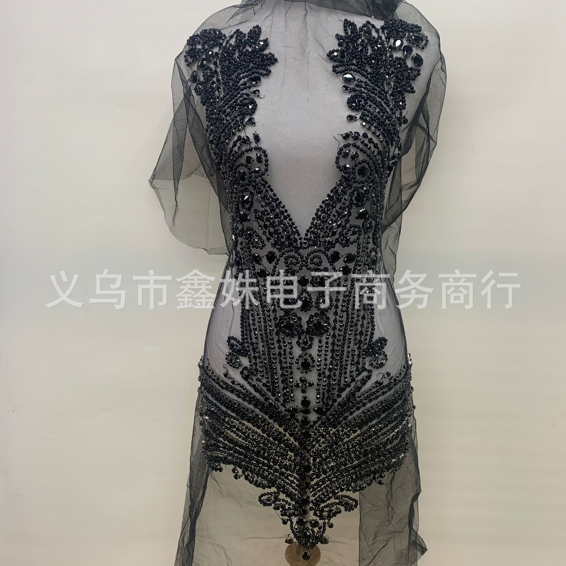 全幅款手工钉珠婚纱礼服装饰粉色蕾丝贴花详情2