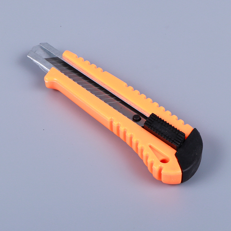 Bagged plastic push utility knife, multi-purpose convenient wallpaper cutting knife, office art stationery unboxing paper cutting knife pic 13