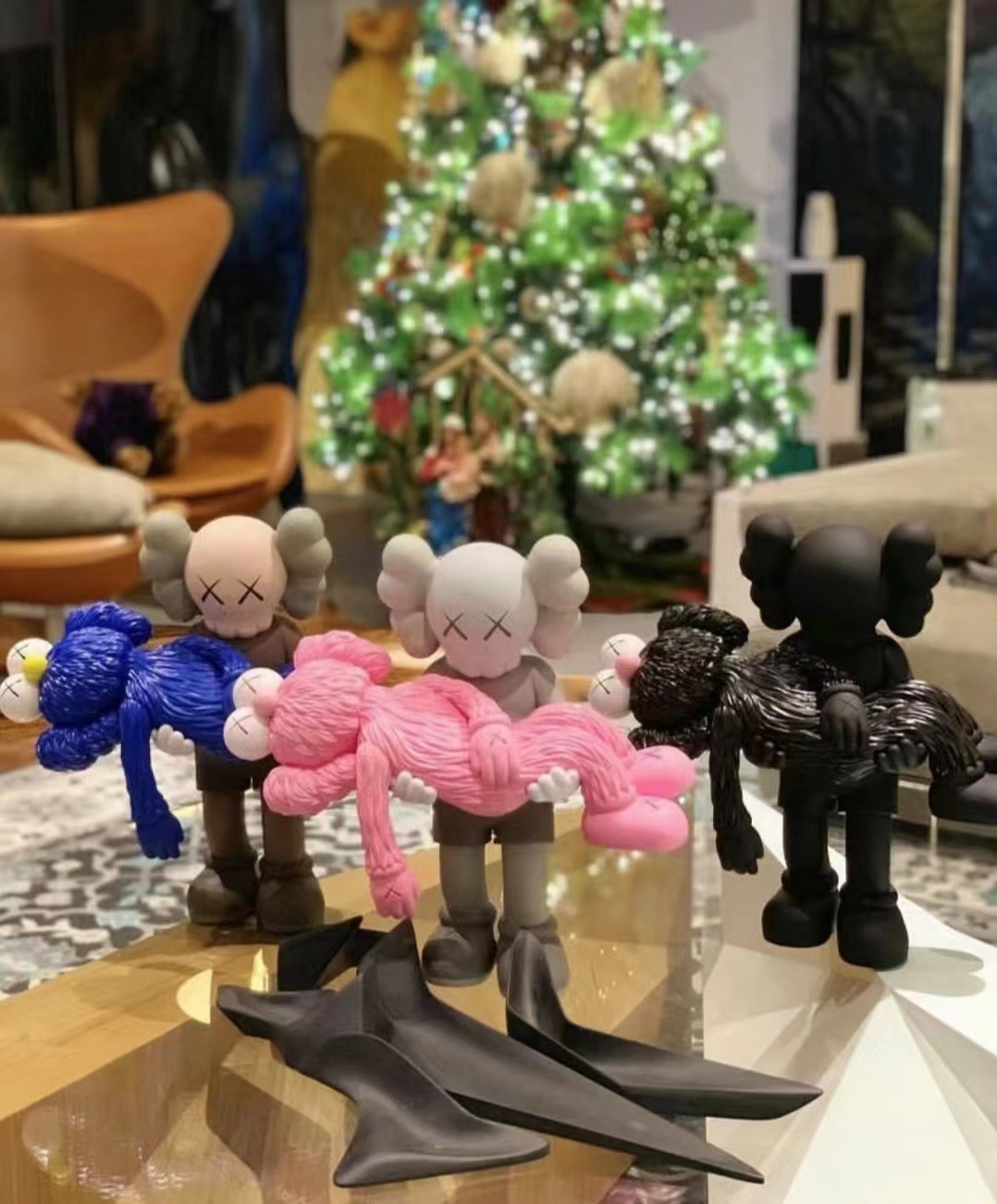 kaws芝麻街公仔客厅高档轻奢潮玩暴力熊桌面摆件手办卡通家居礼物详情2
