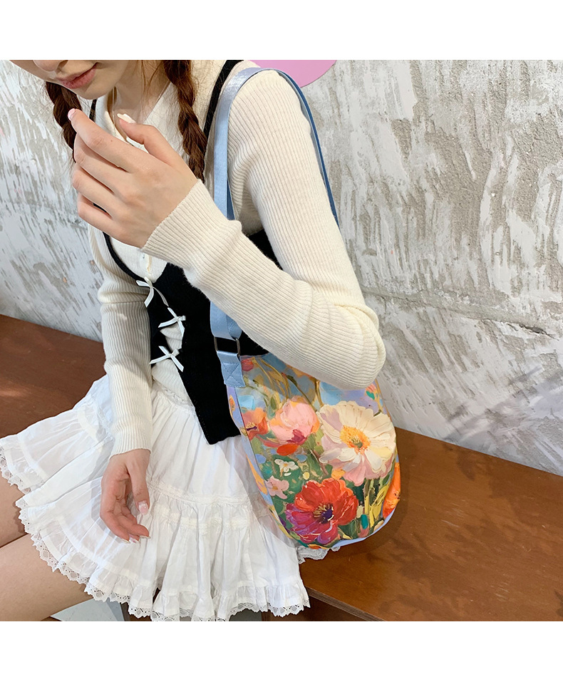 大容量国风印花水桶包女创意花卉个性手提单肩包设计感休闲斜挎包详情28