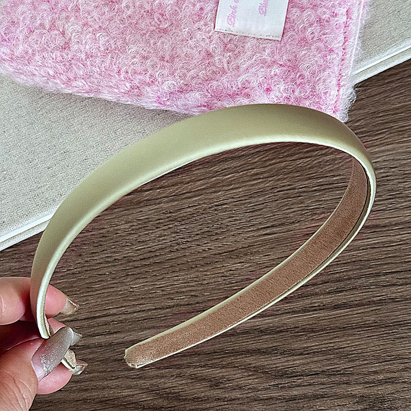 韩版缎面窄发箍女百搭外出头箍复古法式发卡鹿皮绒防滑港风头饰详情20
