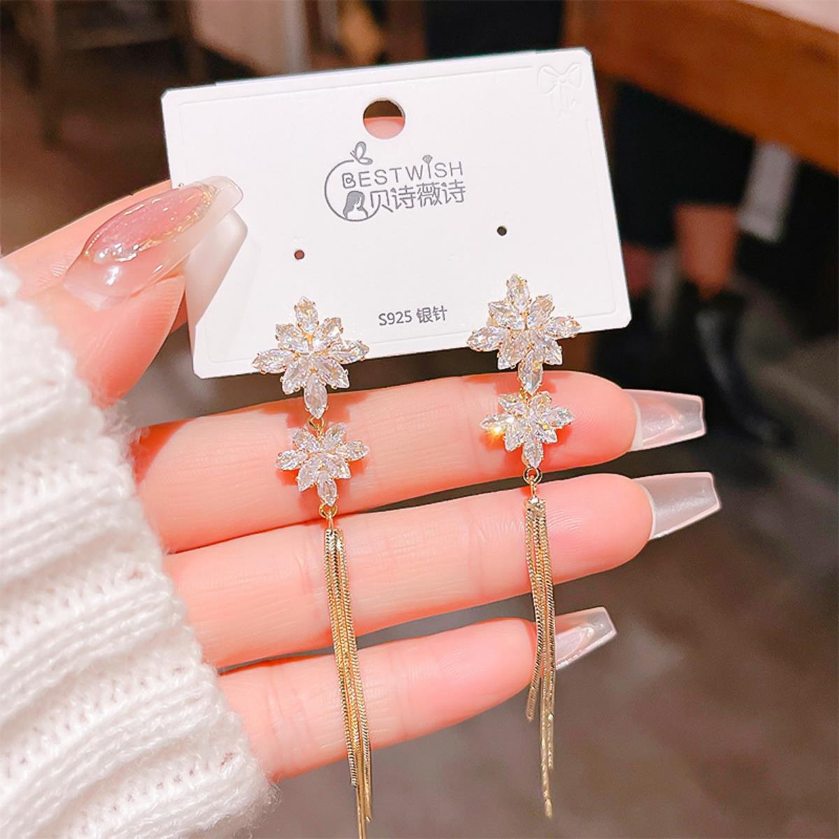 【流苏】精致超仙气质显脸瘦长款锆石耳环 银针韩版高级感耳钉饰详情34