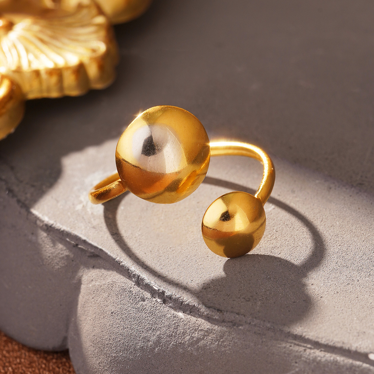 Cross-border European and American fashion golden titanium steel geometric opening adjustable ring, a niche and high-end stainless steel ring pic 34