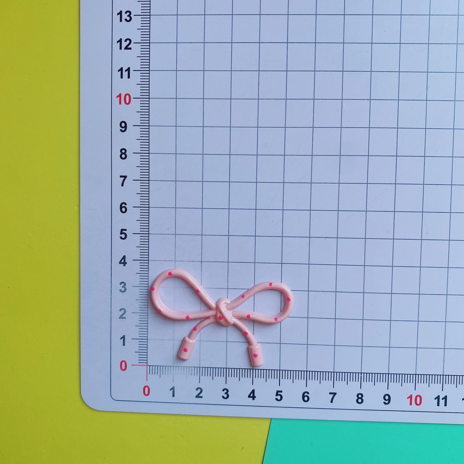 Polka dot hollowed-out bow five-pointed star accessories, diy phone case decoration, crocs, headwear, wholesale bags pic 8