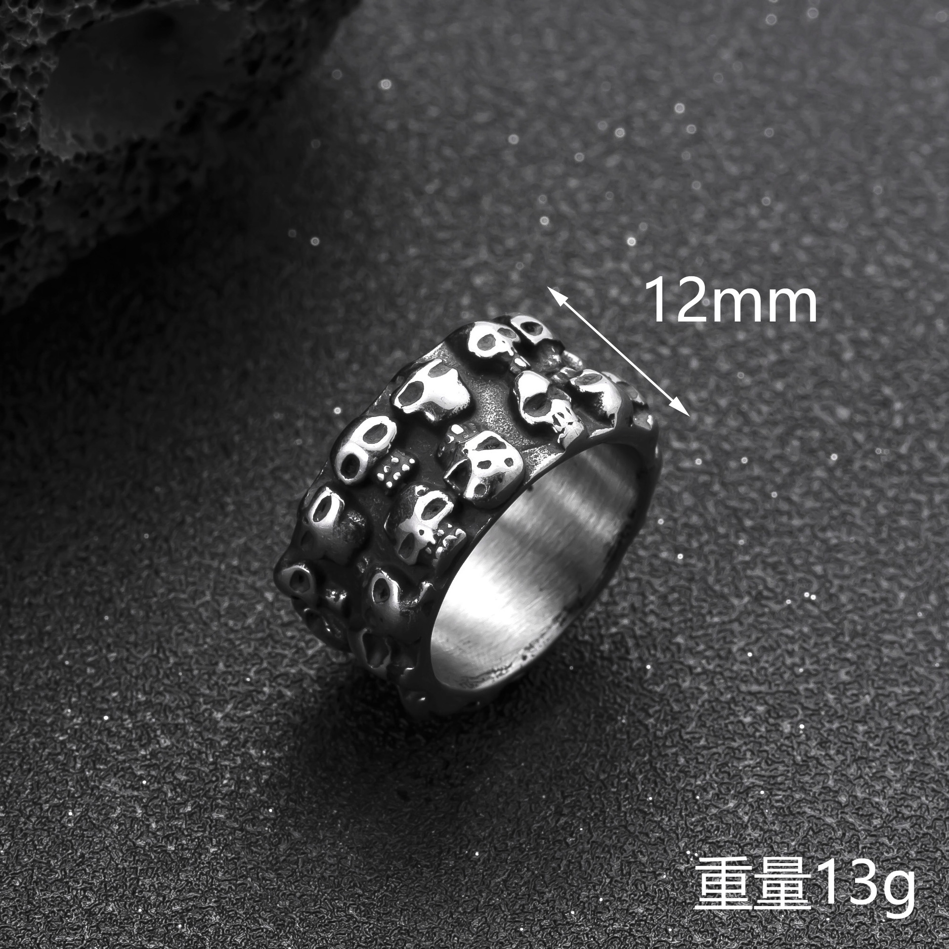 跨境新品不锈钢饰品个性朋克风男士指环铸造骷髅头钛钢戒指批发厂详情23