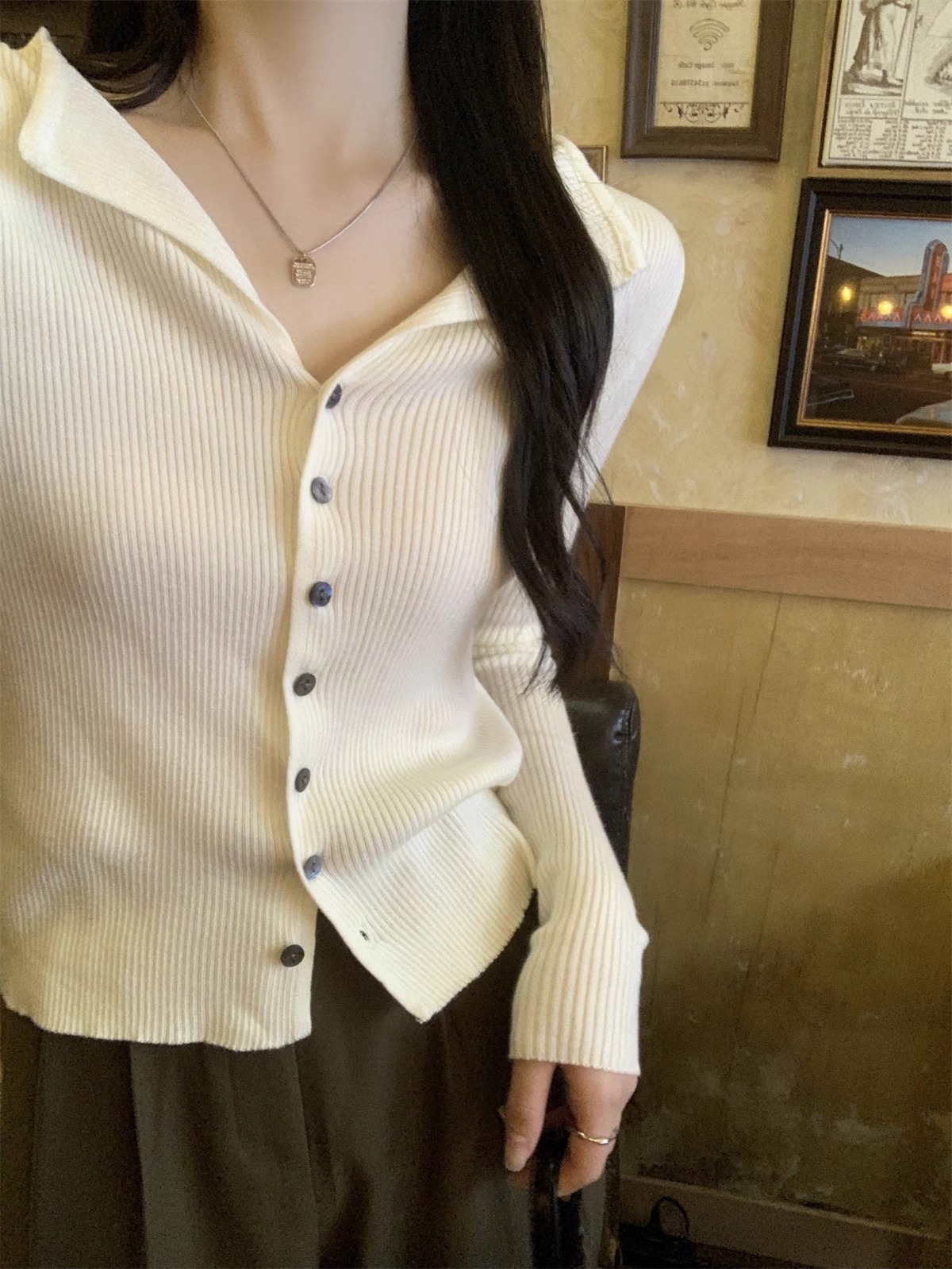 法式翻领长袖针织开衫女秋季2024新款小众设计感修身打底短款上衣详情4
