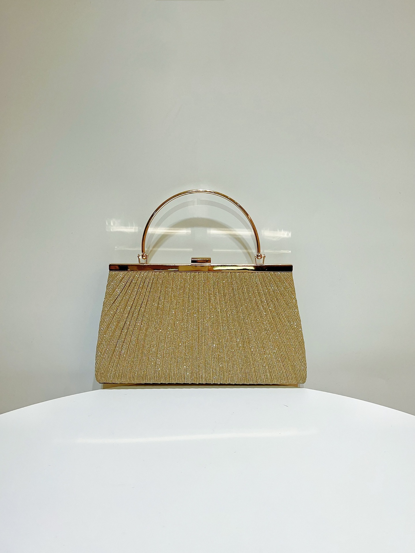 新款闪亮皱褶大容量手提包女公主包斜跨包晚宴包礼服包KTV手袋小详情13